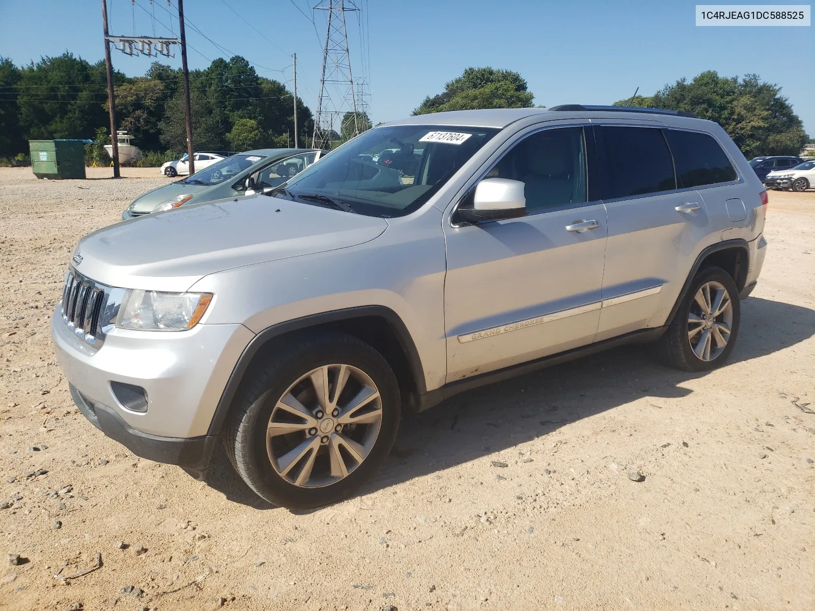 2013 Jeep Grand Cherokee Laredo VIN: 1C4RJEAG1DC588525 Lot: 67137604