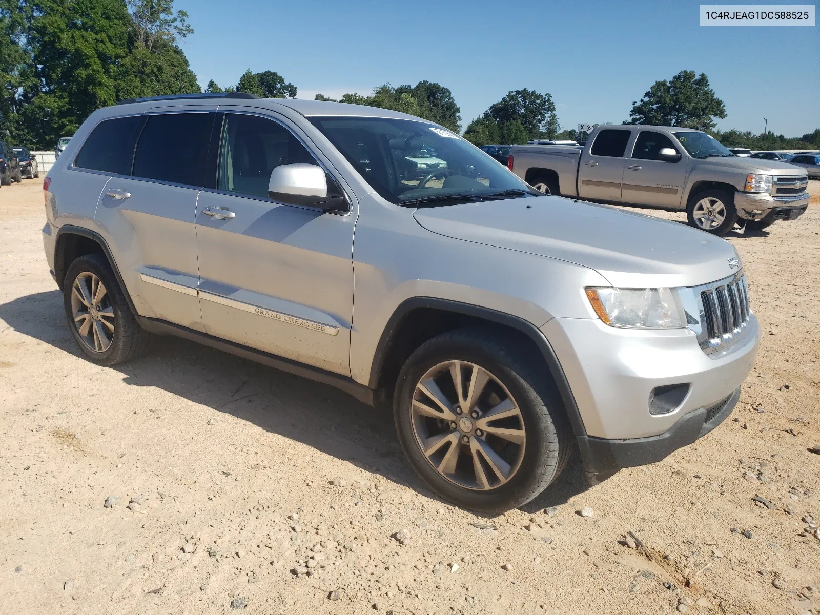 1C4RJEAG1DC588525 2013 Jeep Grand Cherokee Laredo