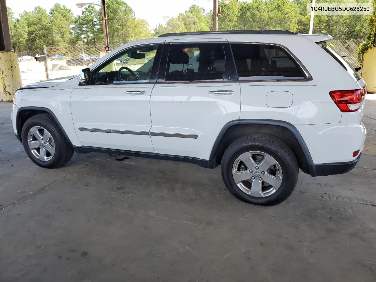 2013 Jeep Grand Cherokee Limited VIN: 1C4RJEBG5DC628250 Lot: 69671564