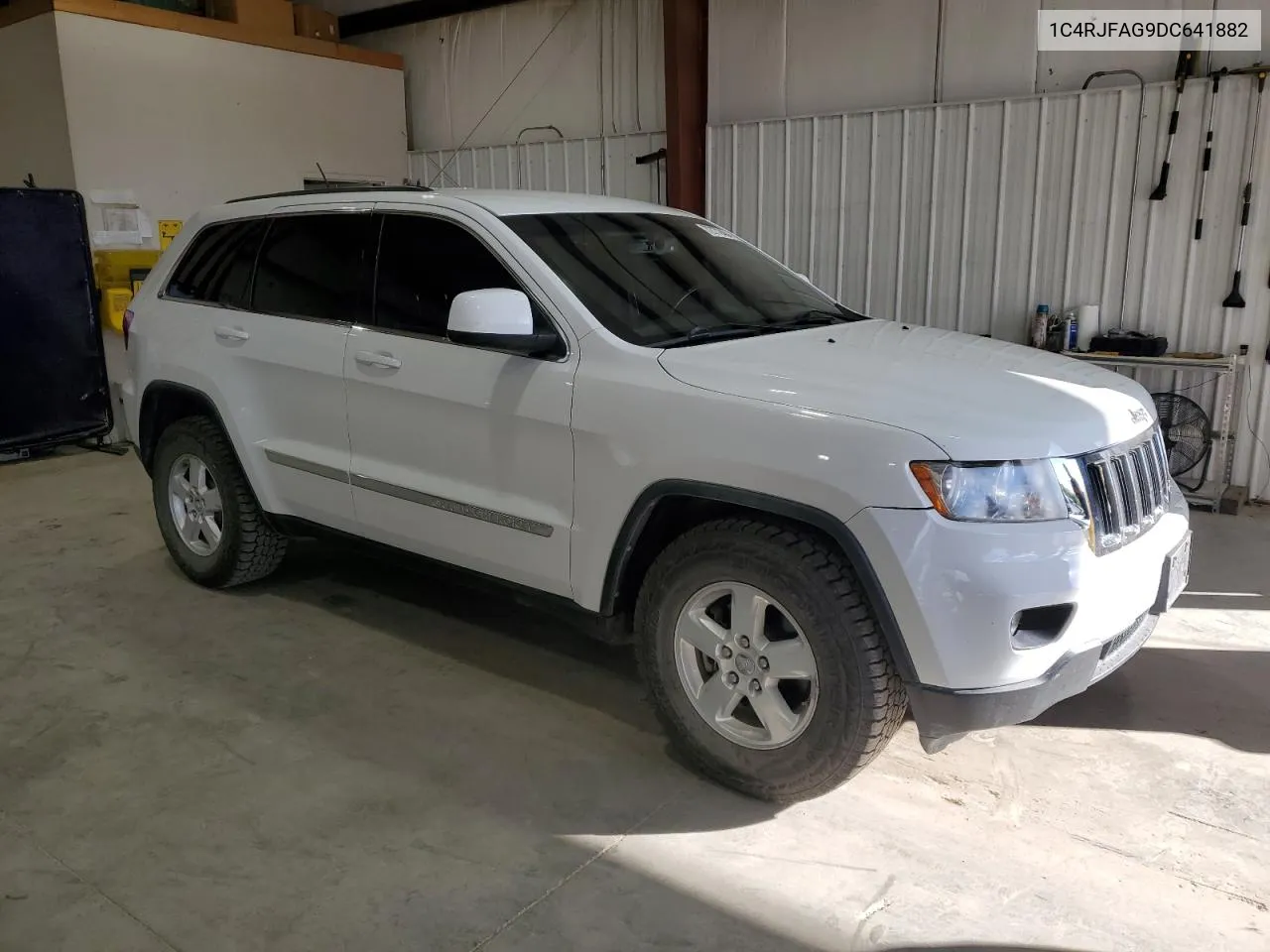 2013 Jeep Grand Cherokee Laredo VIN: 1C4RJFAG9DC641882 Lot: 72772484