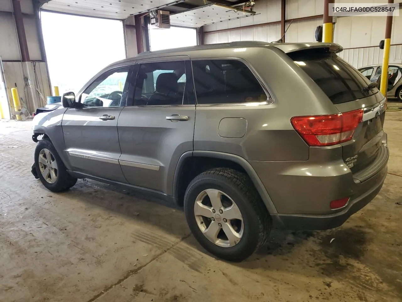 1C4RJFAG0DC528547 2013 Jeep Grand Cherokee Laredo