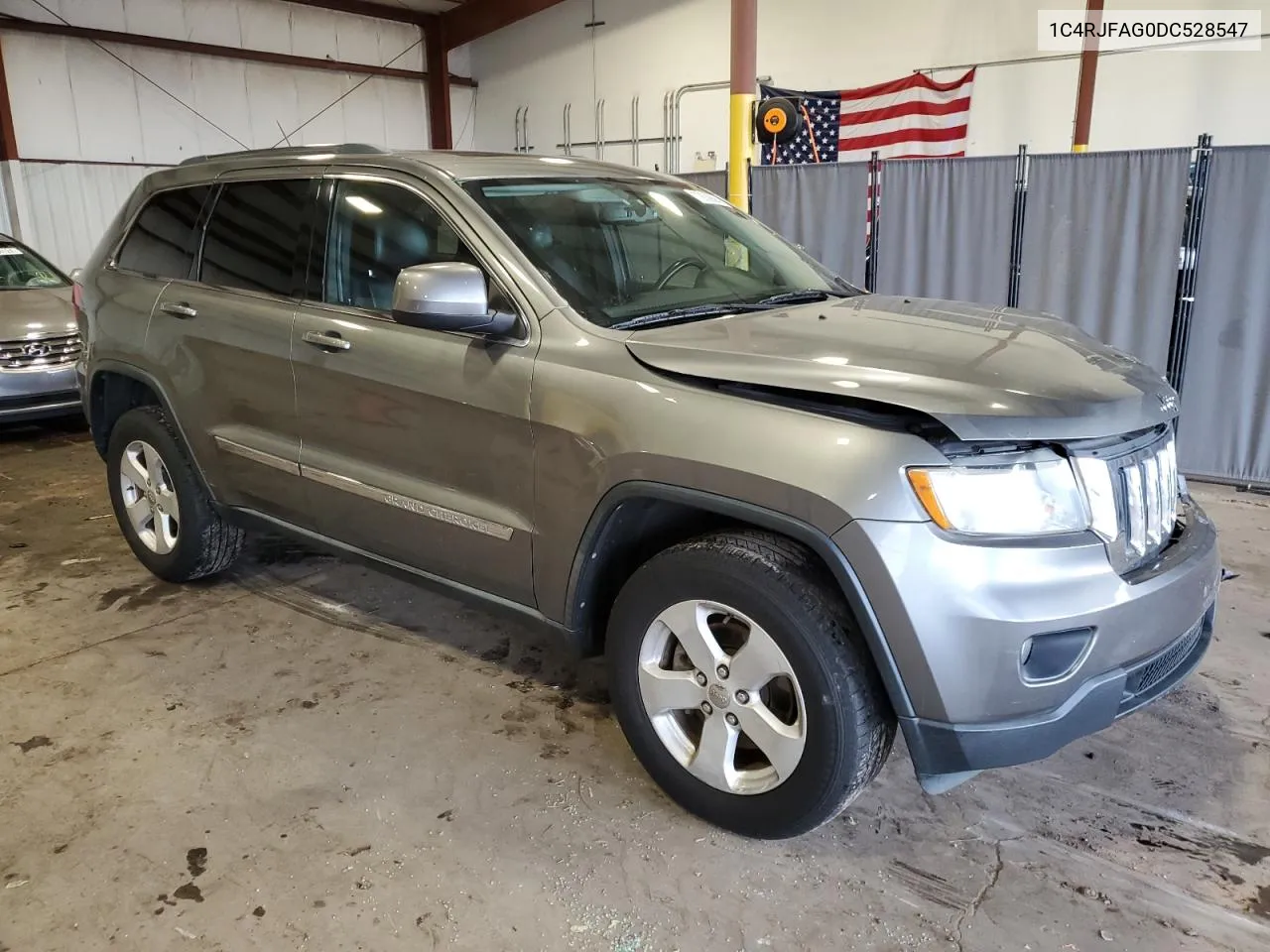 2013 Jeep Grand Cherokee Laredo VIN: 1C4RJFAG0DC528547 Lot: 73639894