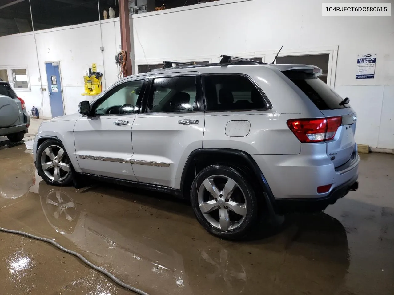 2013 Jeep Grand Cherokee Overland VIN: 1C4RJFCT6DC580615 Lot: 75182774