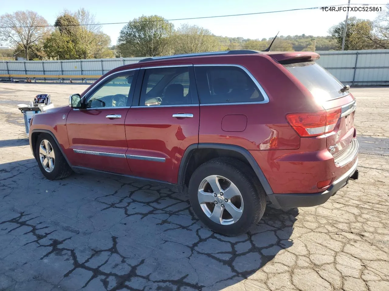 2013 Jeep Grand Cherokee Overland VIN: 1C4RJFCTXDC525861 Lot: 75875744