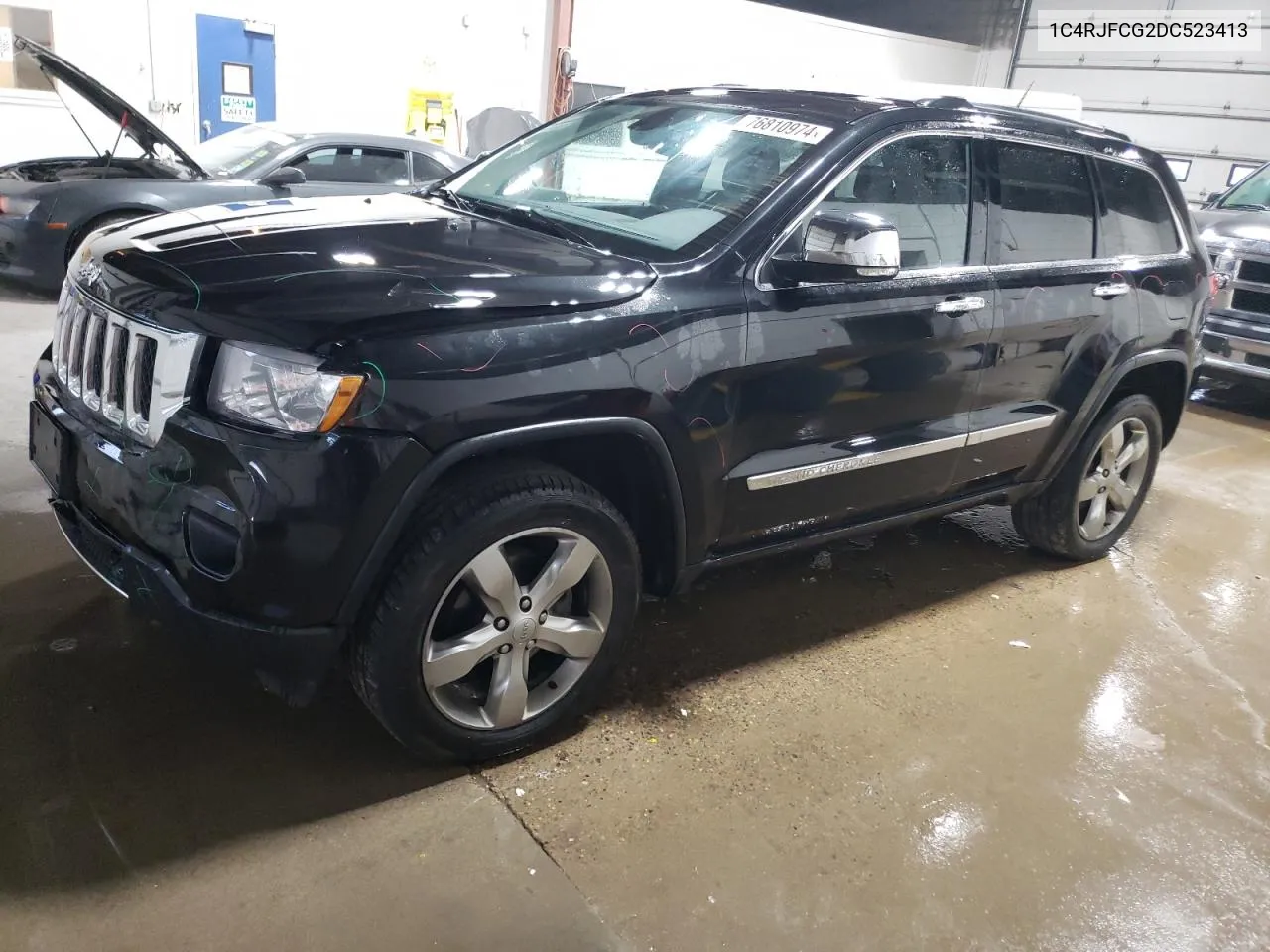 2013 Jeep Grand Cherokee Overland VIN: 1C4RJFCG2DC523413 Lot: 76810974