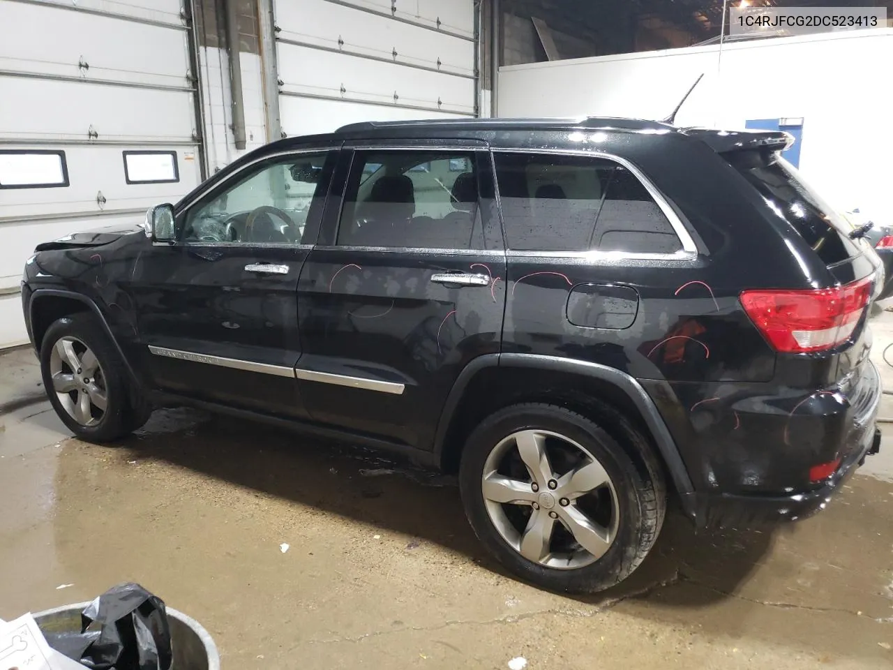 2013 Jeep Grand Cherokee Overland VIN: 1C4RJFCG2DC523413 Lot: 76810974