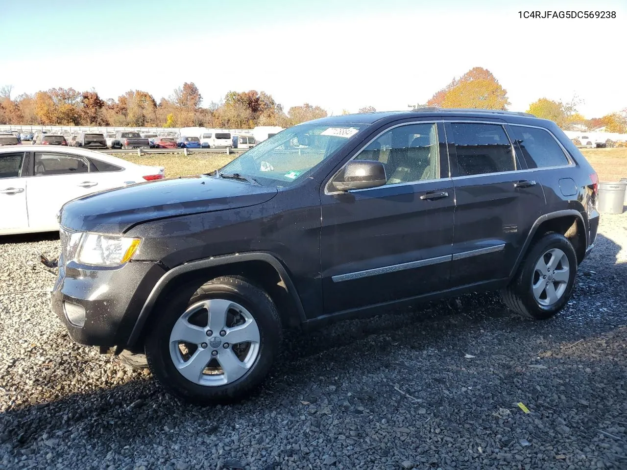 2013 Jeep Grand Cherokee Laredo VIN: 1C4RJFAG5DC569238 Lot: 77128884