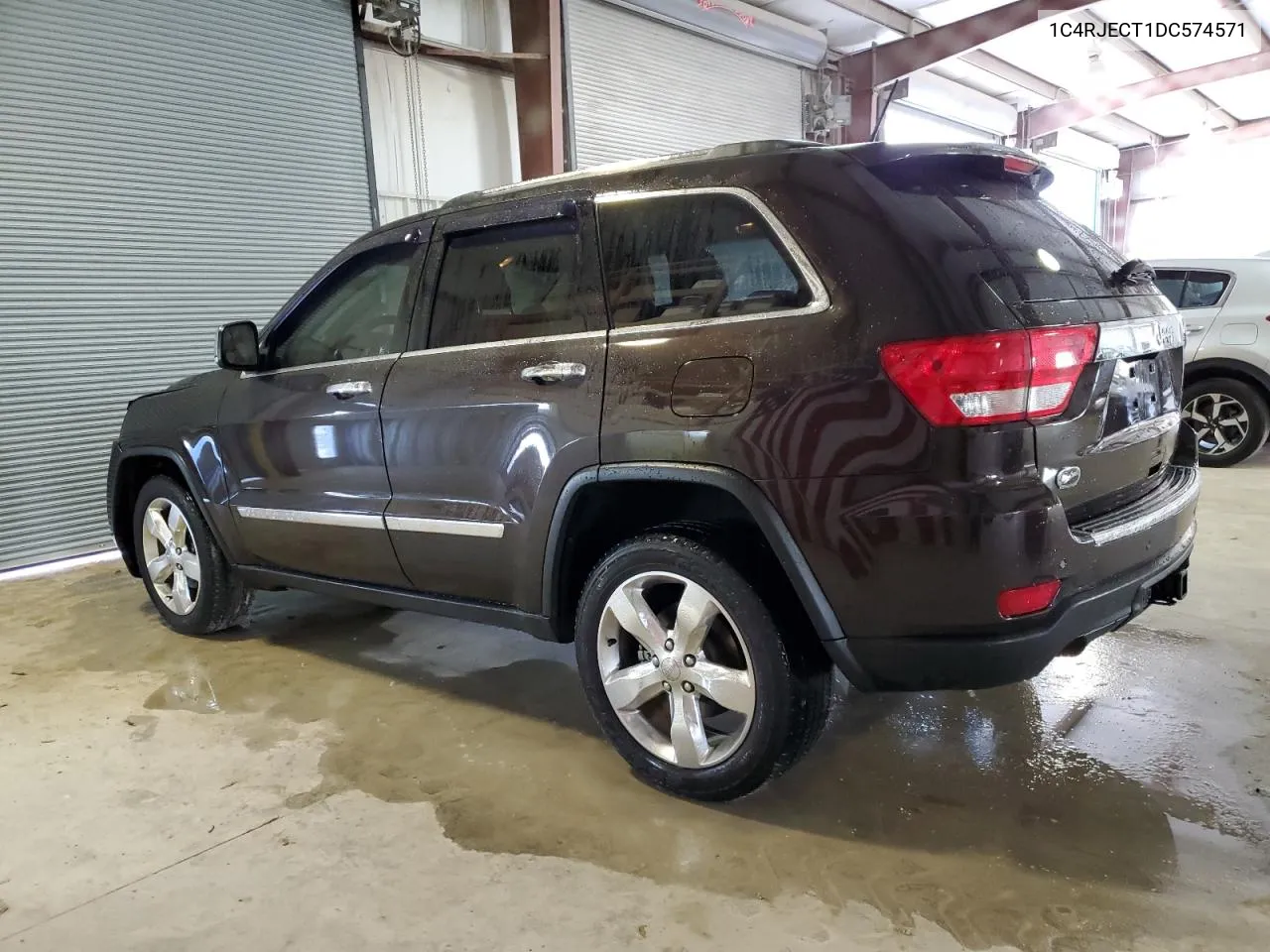 2013 Jeep Grand Cherokee Overland VIN: 1C4RJECT1DC574571 Lot: 79441084