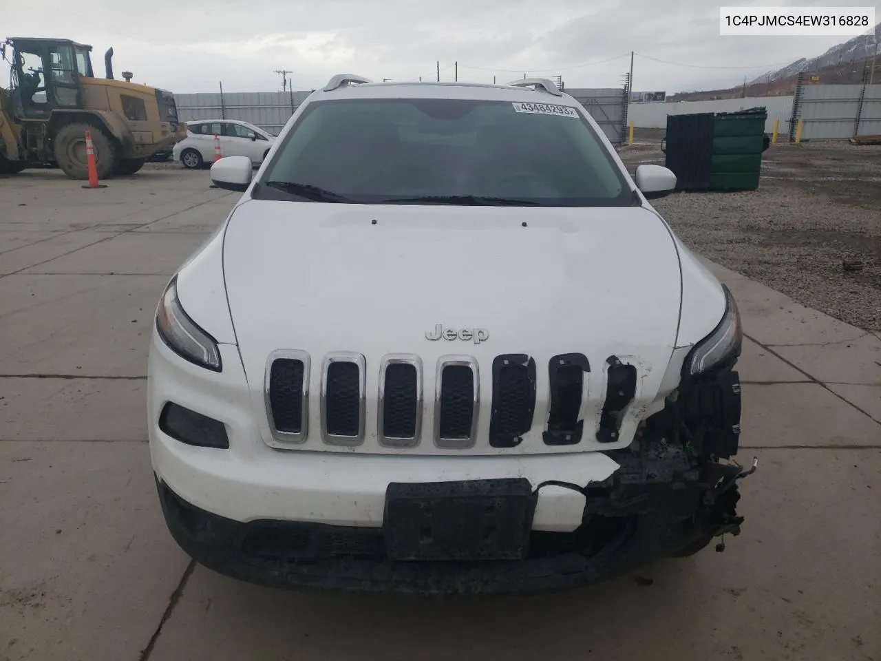 2014 Jeep Cherokee Latitude VIN: 1C4PJMCS4EW316828 Lot: 43484293