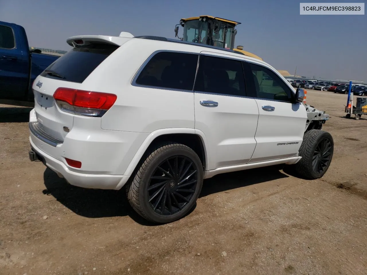 1C4RJFCM9EC398823 2014 Jeep Grand Cherokee Overland