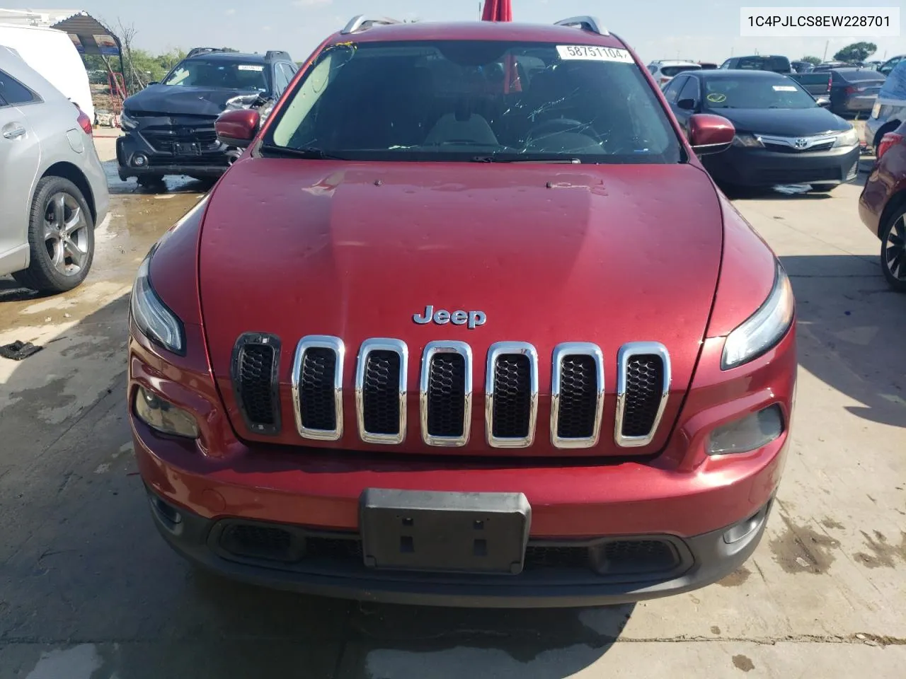 2014 Jeep Cherokee Latitude VIN: 1C4PJLCS8EW228701 Lot: 58751104