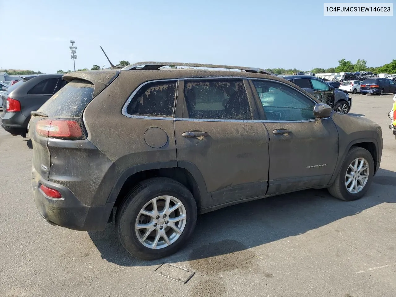 2014 Jeep Cherokee Latitude VIN: 1C4PJMCS1EW146623 Lot: 58923364