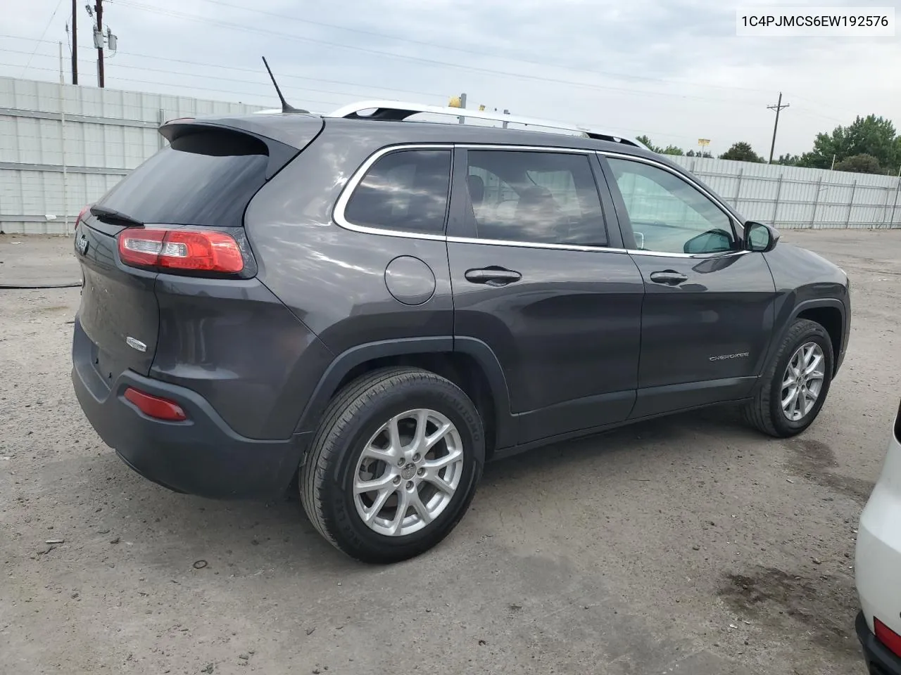 2014 Jeep Cherokee Latitude VIN: 1C4PJMCS6EW192576 Lot: 59104434