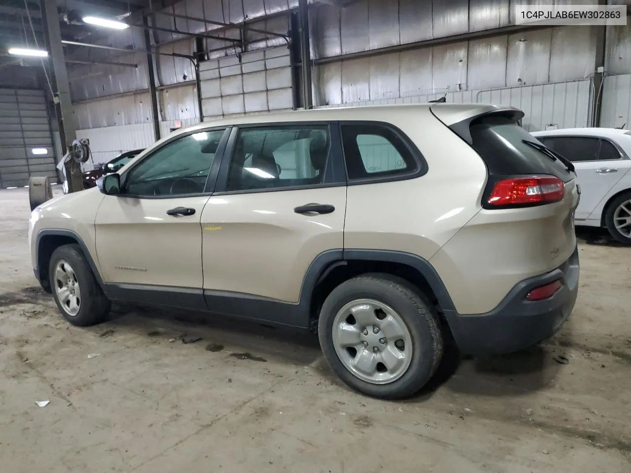 1C4PJLAB6EW302863 2014 Jeep Cherokee Sport