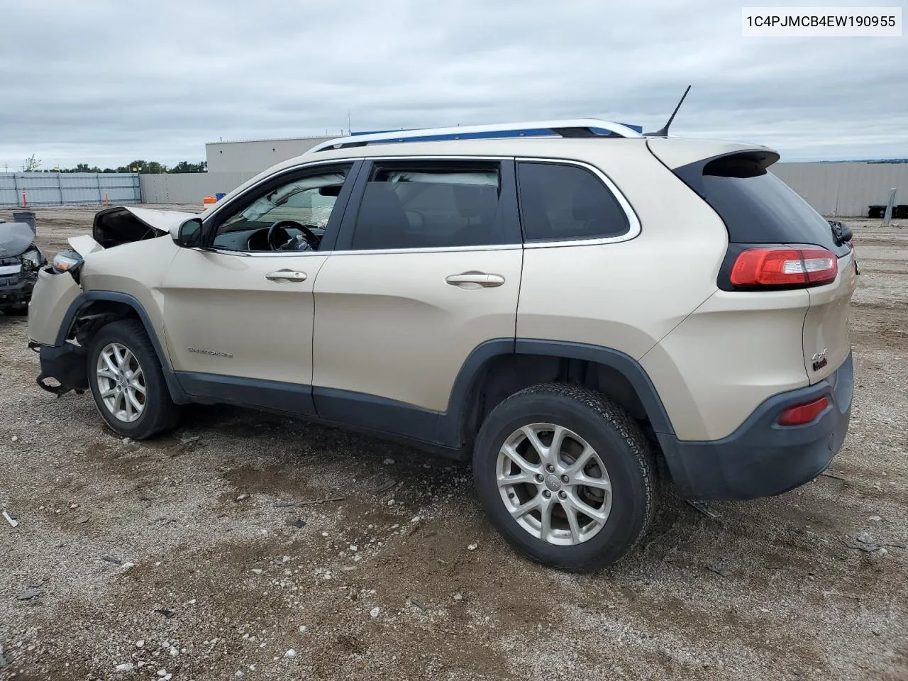 2014 Jeep Cherokee Latitude VIN: 1C4PJMCB4EW190955 Lot: 61376104