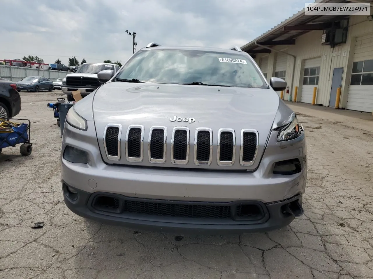 2014 Jeep Cherokee Latitude VIN: 1C4PJMCB7EW294971 Lot: 61696524