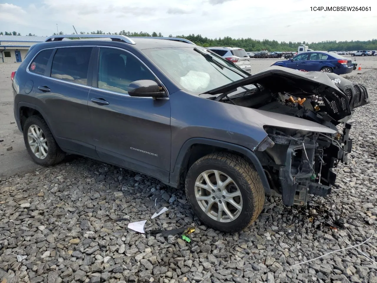 2014 Jeep Cherokee Latitude VIN: 1C4PJMCB5EW264061 Lot: 63130144