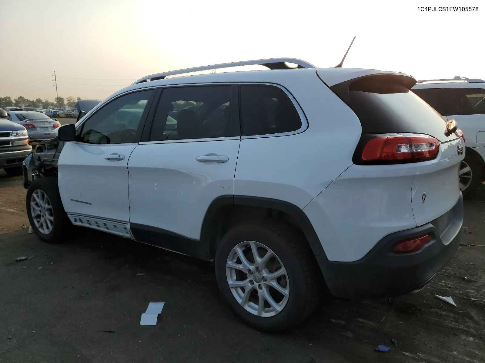 1C4PJLCS1EW105578 2014 Jeep Cherokee Latitude