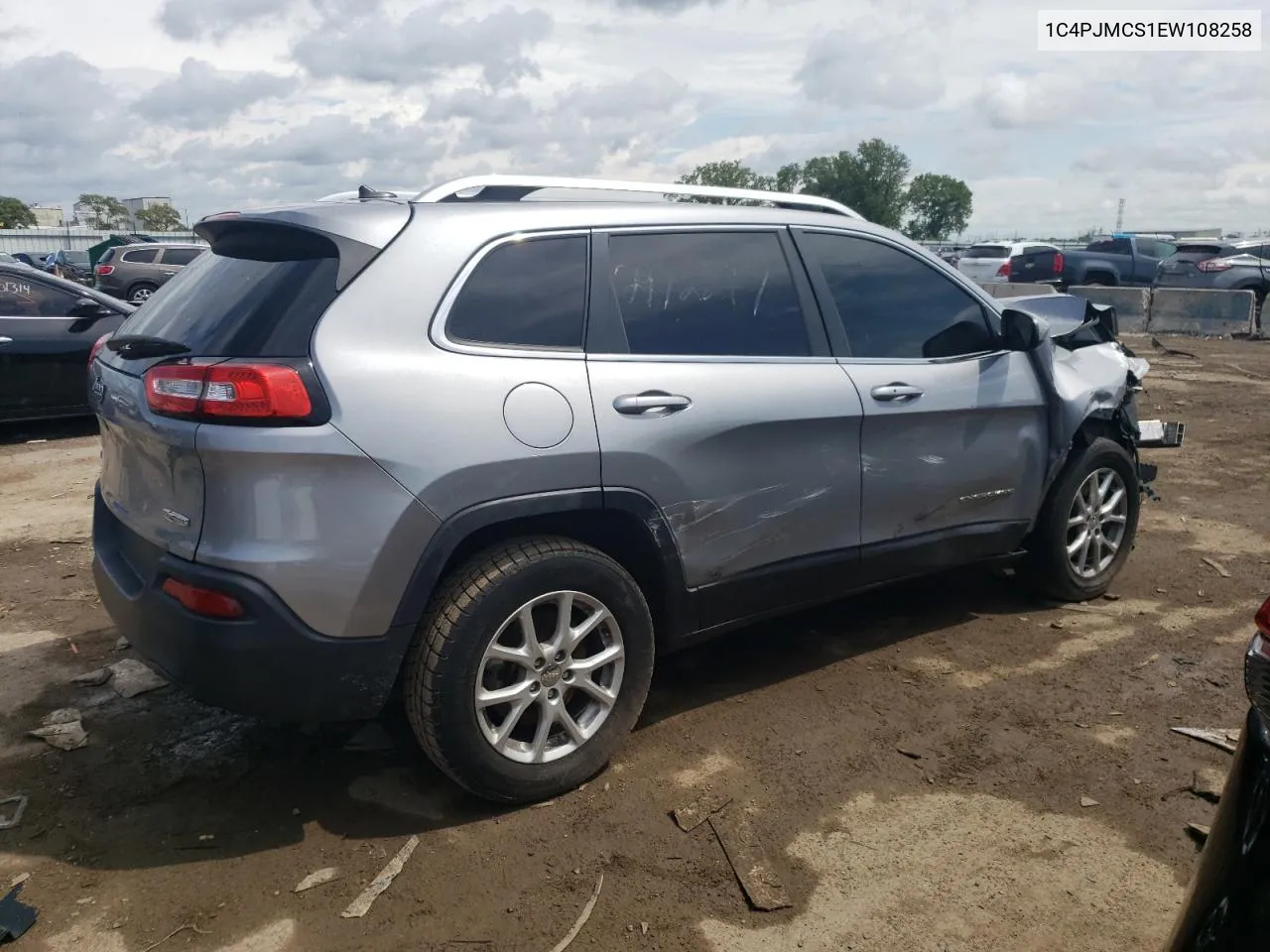 2014 Jeep Cherokee Latitude VIN: 1C4PJMCS1EW108258 Lot: 65055394