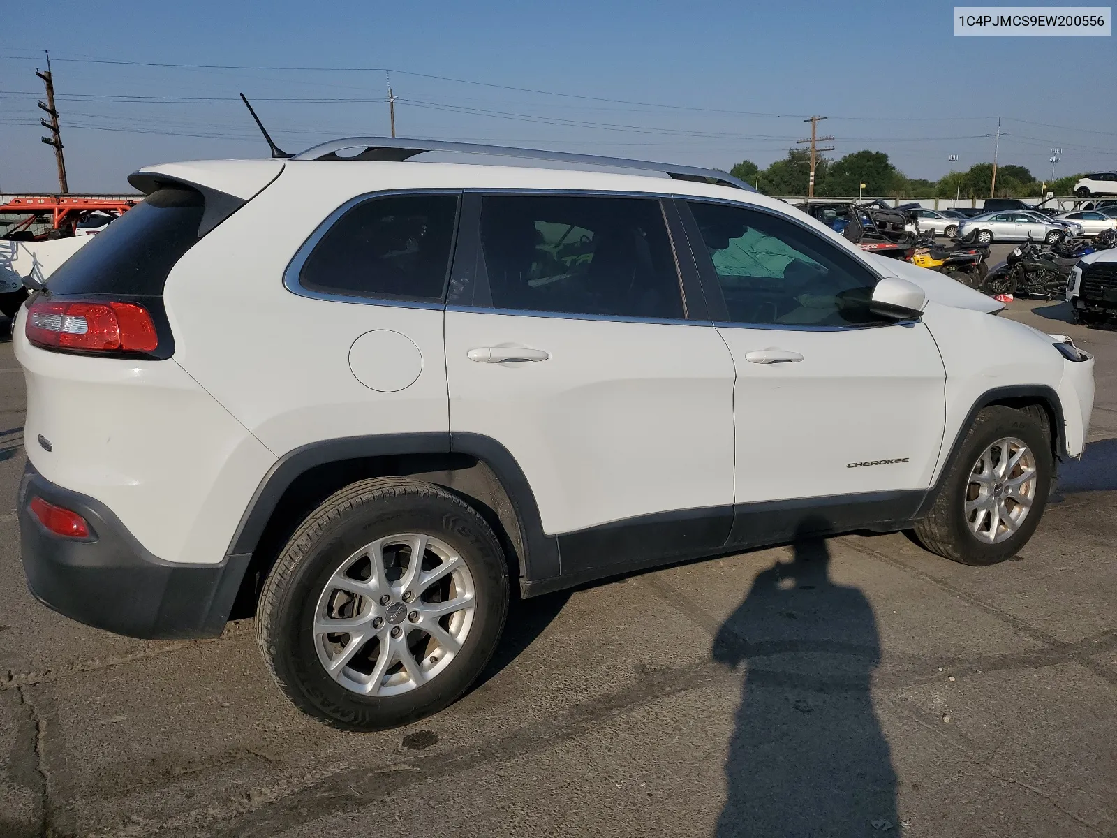 2014 Jeep Cherokee Latitude VIN: 1C4PJMCS9EW200556 Lot: 65946714