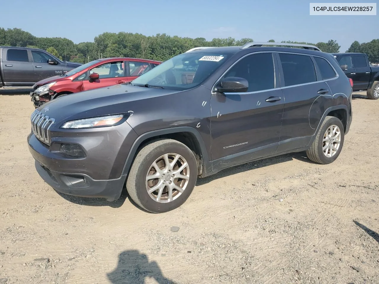 2014 Jeep Cherokee Latitude VIN: 1C4PJLCS4EW228257 Lot: 66532284