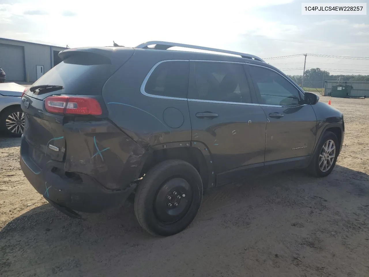 2014 Jeep Cherokee Latitude VIN: 1C4PJLCS4EW228257 Lot: 66532284