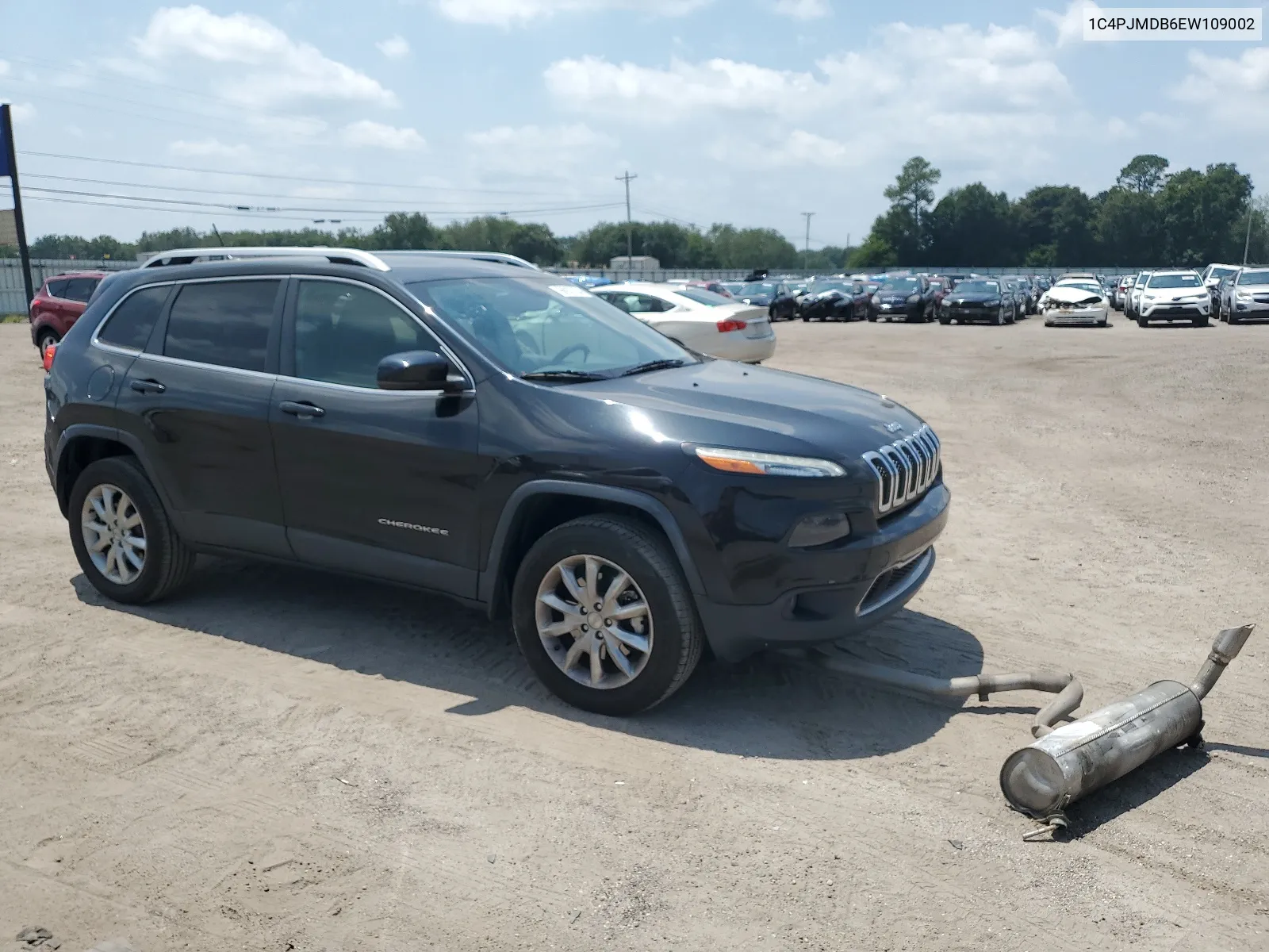 2014 Jeep Cherokee Limited VIN: 1C4PJMDB6EW109002 Lot: 66937704