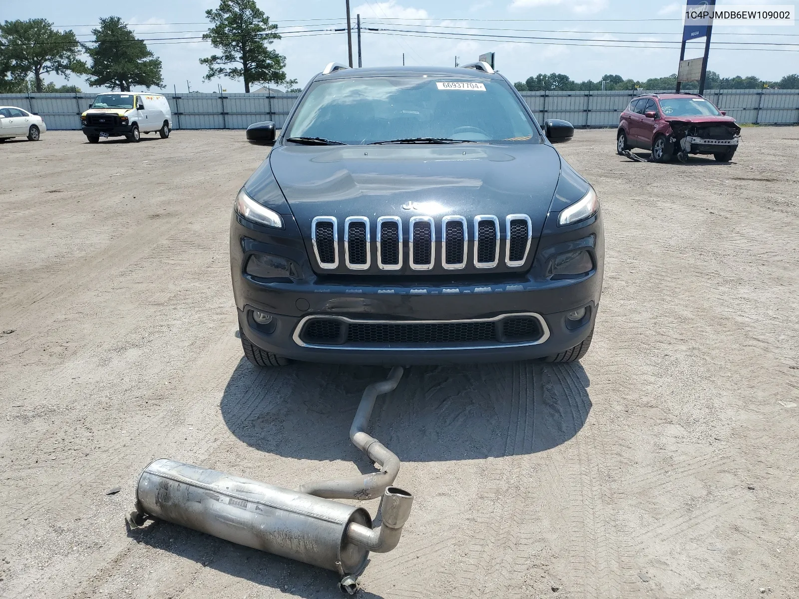 2014 Jeep Cherokee Limited VIN: 1C4PJMDB6EW109002 Lot: 66937704