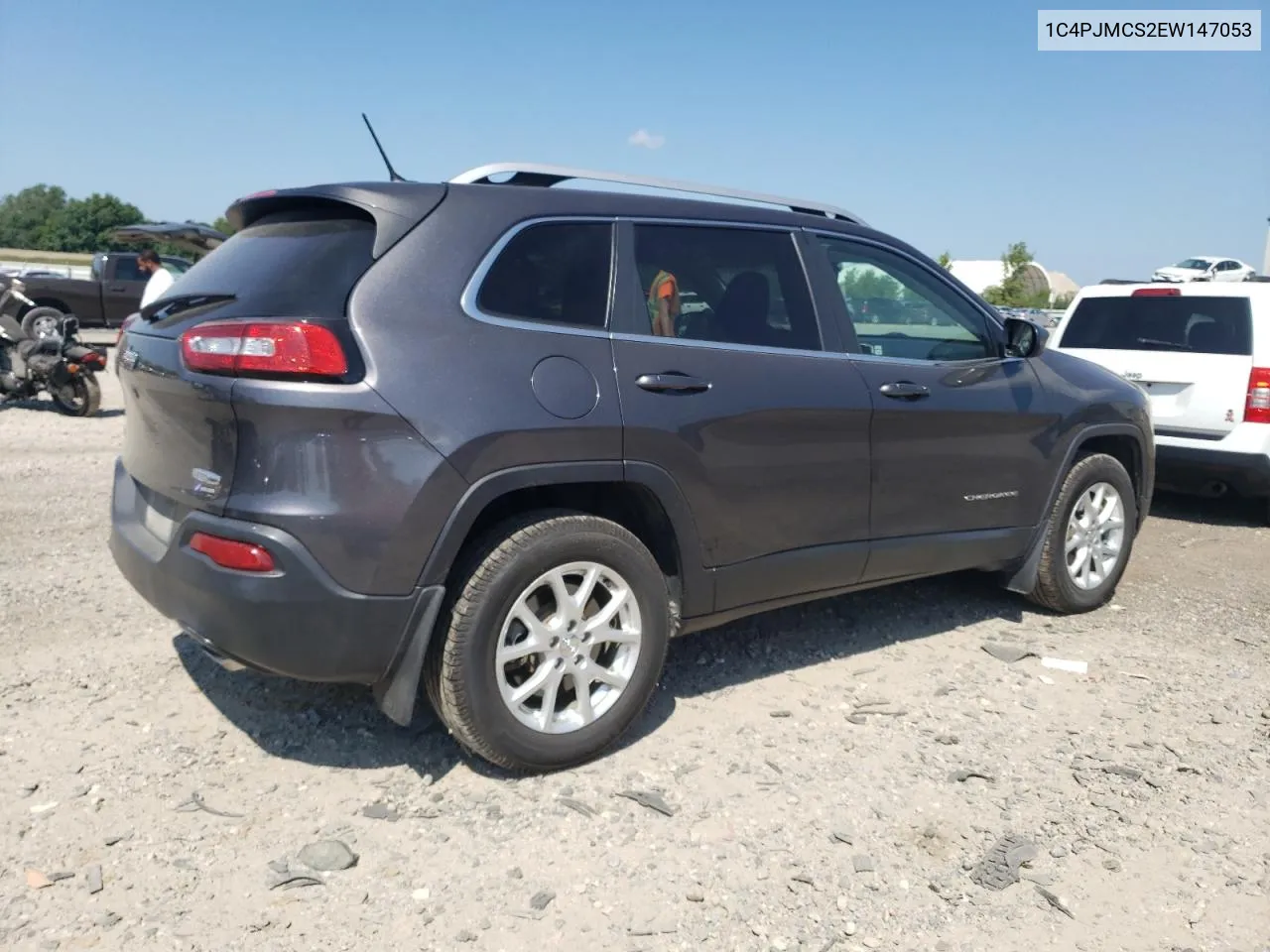 2014 Jeep Cherokee Latitude VIN: 1C4PJMCS2EW147053 Lot: 67019844