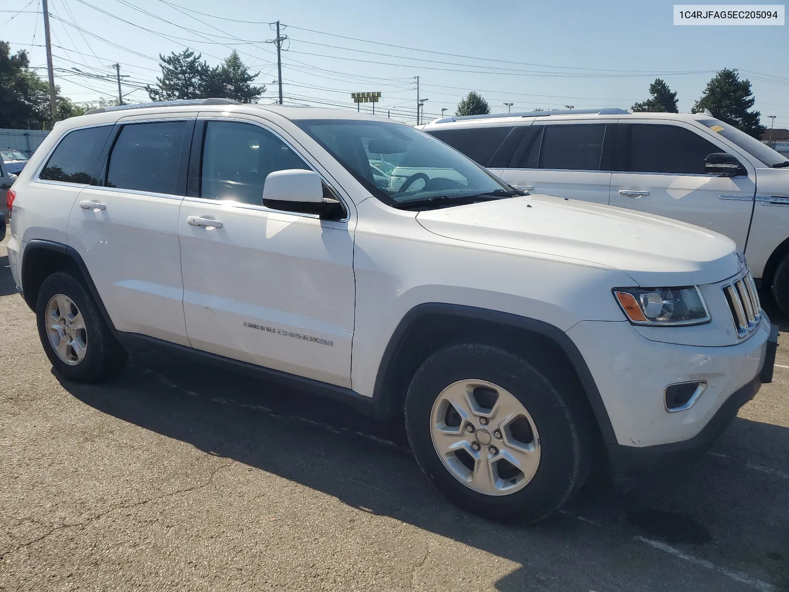 2014 Jeep Grand Cherokee Laredo VIN: 1C4RJFAG5EC205094 Lot: 67284434