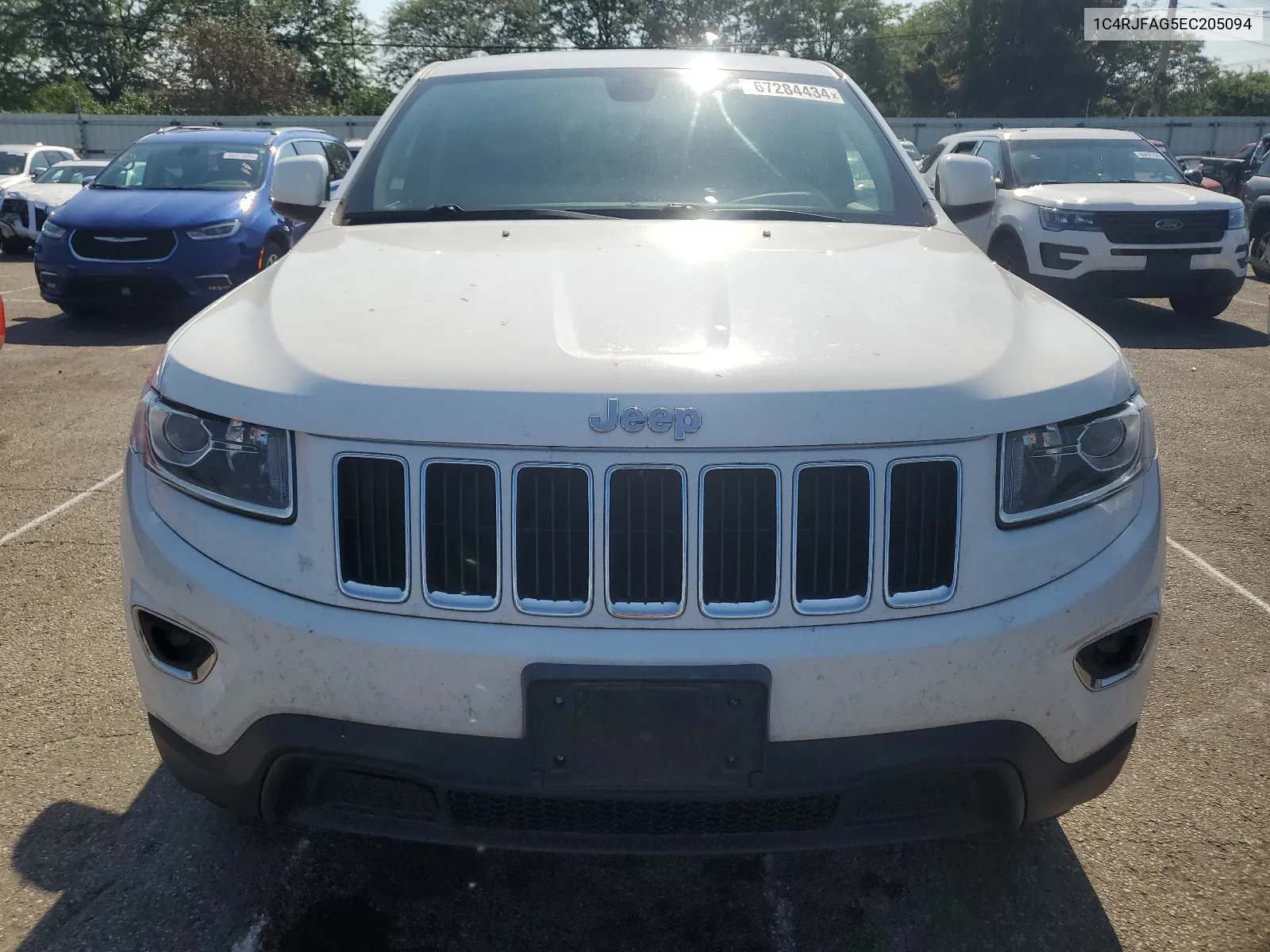 1C4RJFAG5EC205094 2014 Jeep Grand Cherokee Laredo