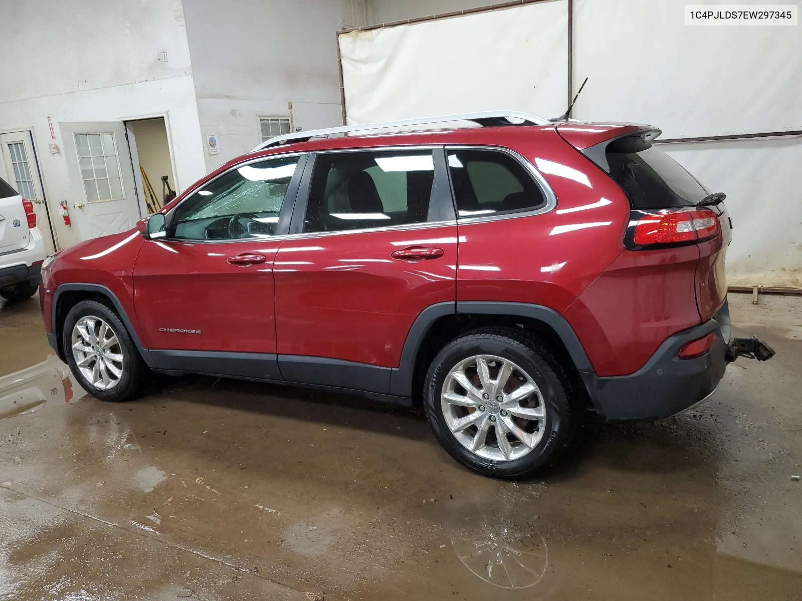 2014 Jeep Cherokee Limited VIN: 1C4PJLDS7EW297345 Lot: 67946044