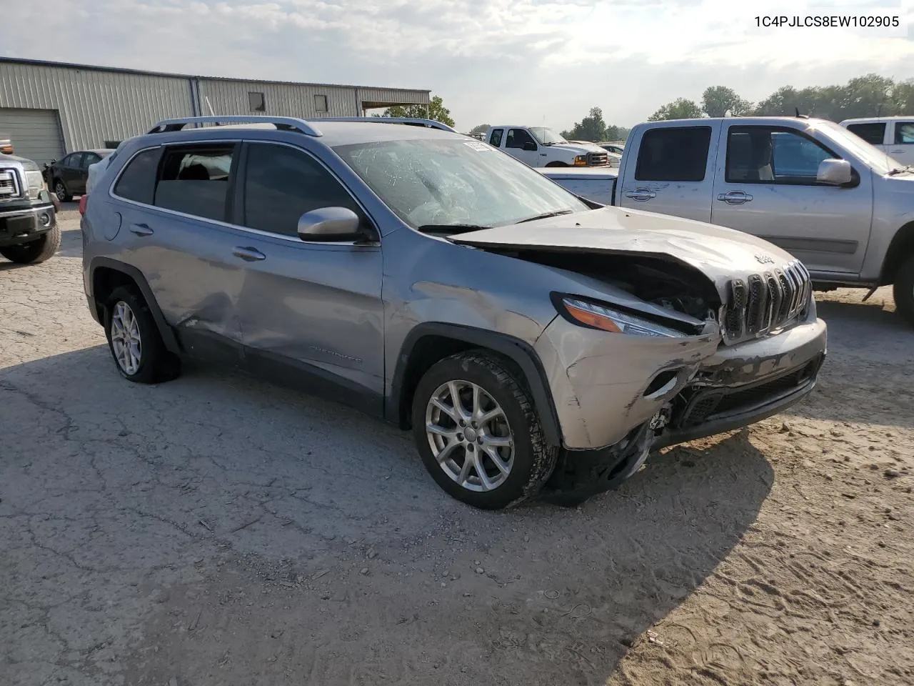 2014 Jeep Cherokee Latitude VIN: 1C4PJLCS8EW102905 Lot: 68358564