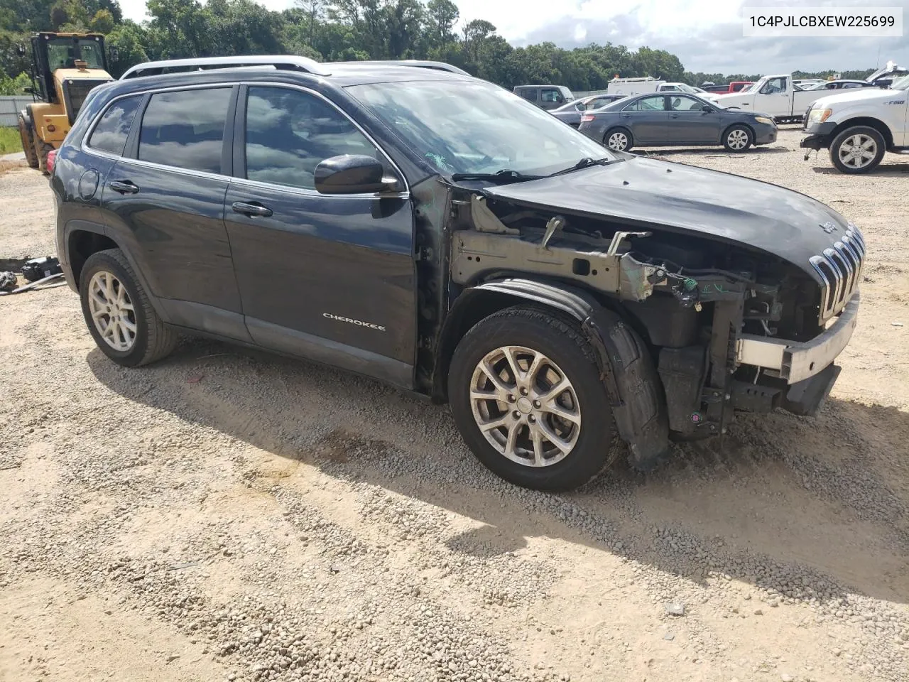 2014 Jeep Cherokee Latitude VIN: 1C4PJLCBXEW225699 Lot: 69267054