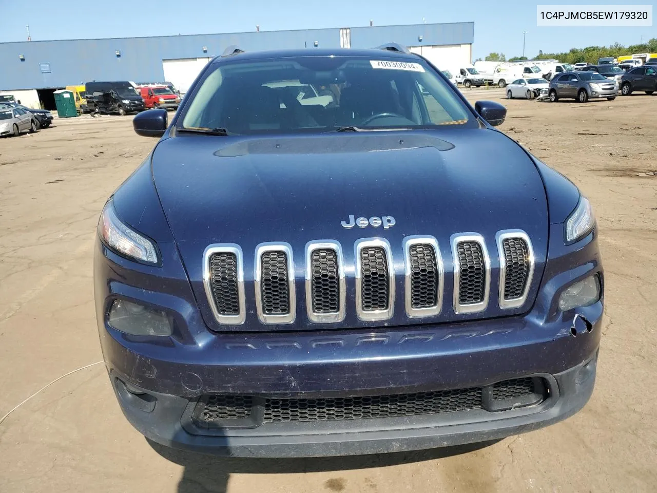 2014 Jeep Cherokee Latitude VIN: 1C4PJMCB5EW179320 Lot: 70030094