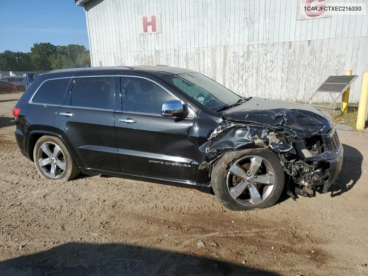 2014 Jeep Grand Cherokee Overland VIN: 1C4RJFCTXEC216330 Lot: 70617174