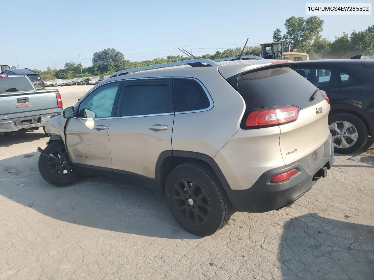 2014 Jeep Cherokee Latitude VIN: 1C4PJMCS4EW285502 Lot: 70995034