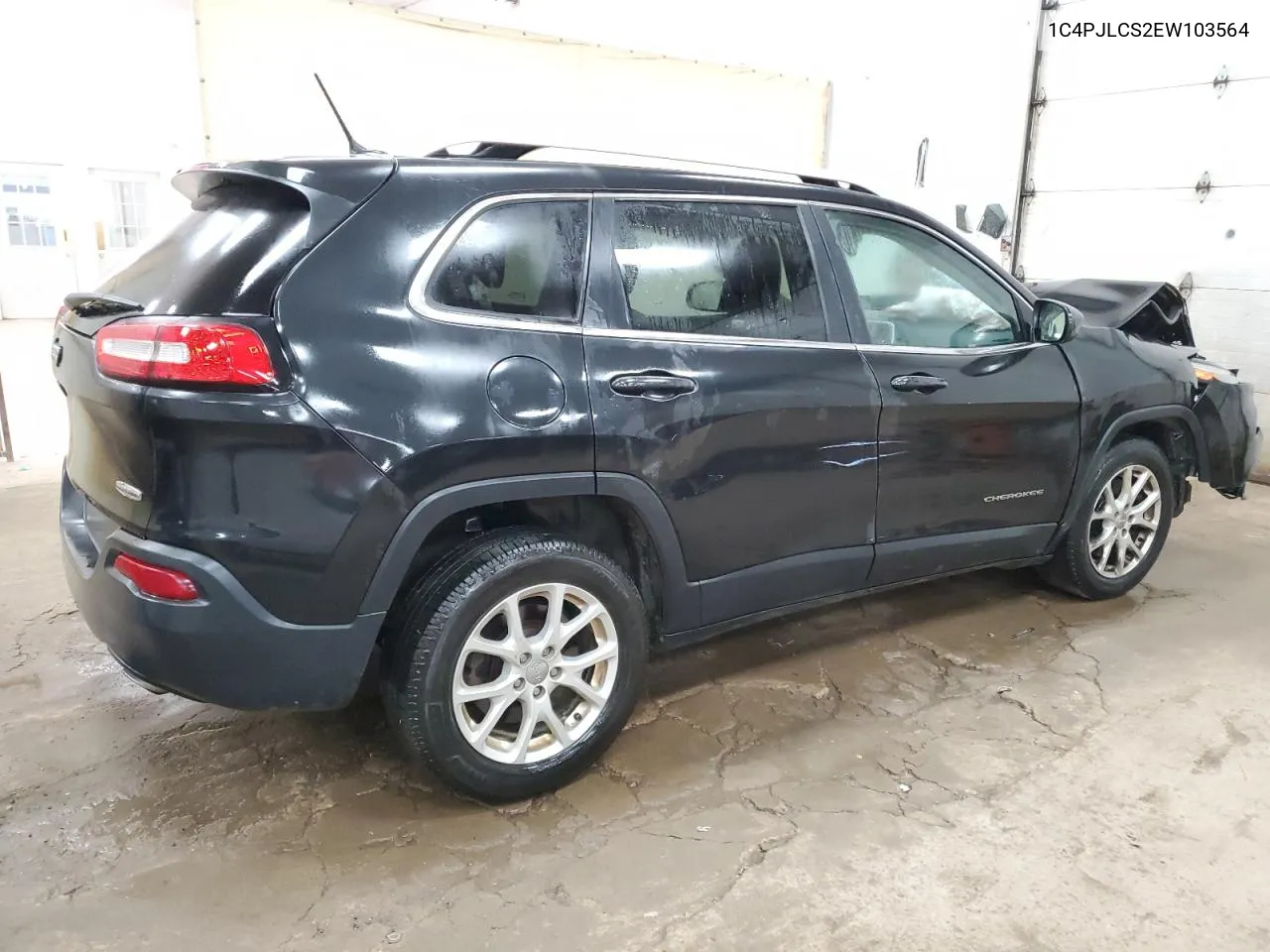 1C4PJLCS2EW103564 2014 Jeep Cherokee Latitude