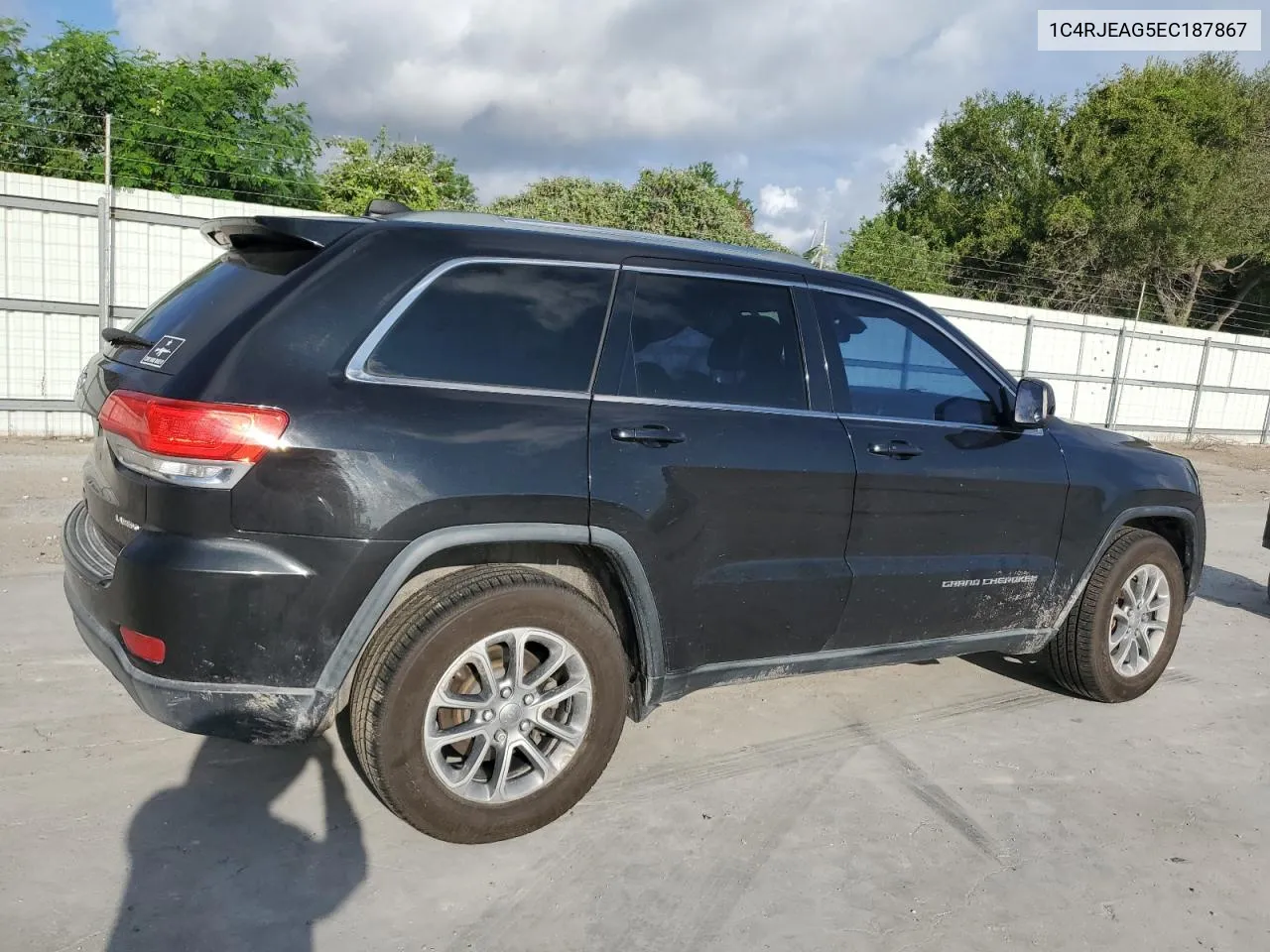 2014 Jeep Grand Cherokee Laredo VIN: 1C4RJEAG5EC187867 Lot: 71581094