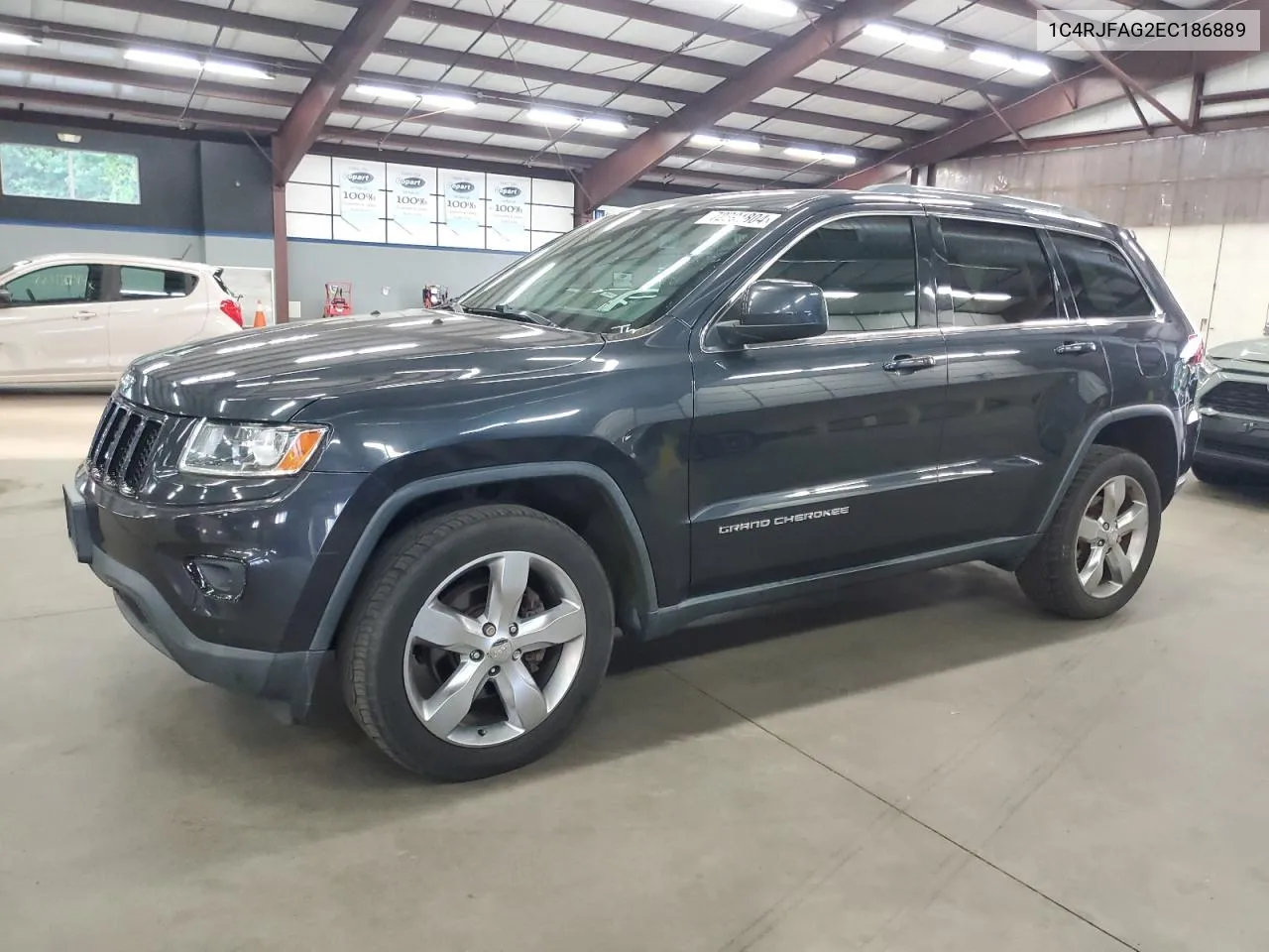 1C4RJFAG2EC186889 2014 Jeep Grand Cherokee Laredo