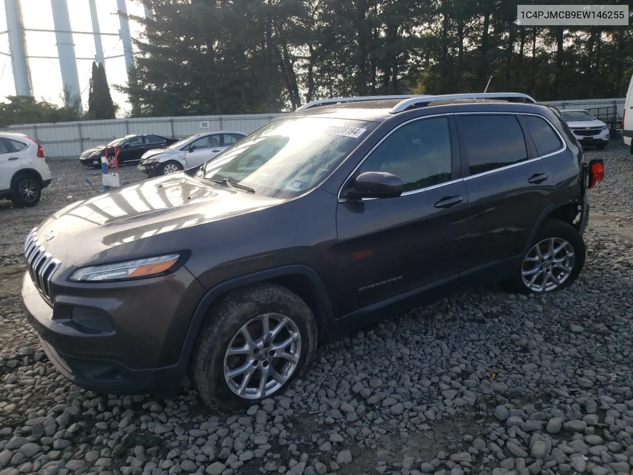 2014 Jeep Cherokee Latitude VIN: 1C4PJMCB9EW146255 Lot: 73838194