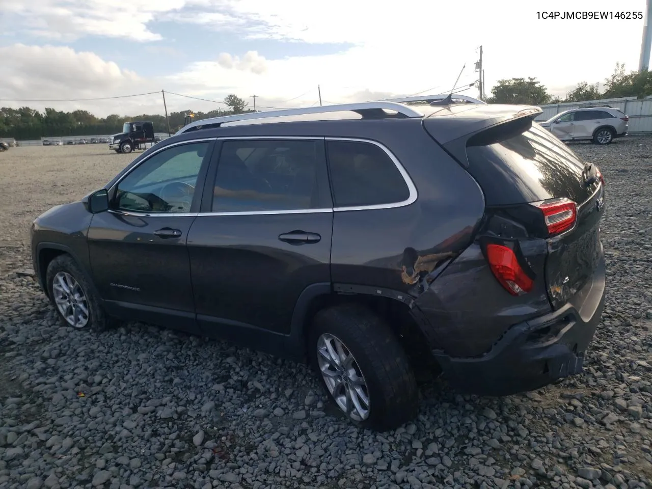 2014 Jeep Cherokee Latitude VIN: 1C4PJMCB9EW146255 Lot: 73838194