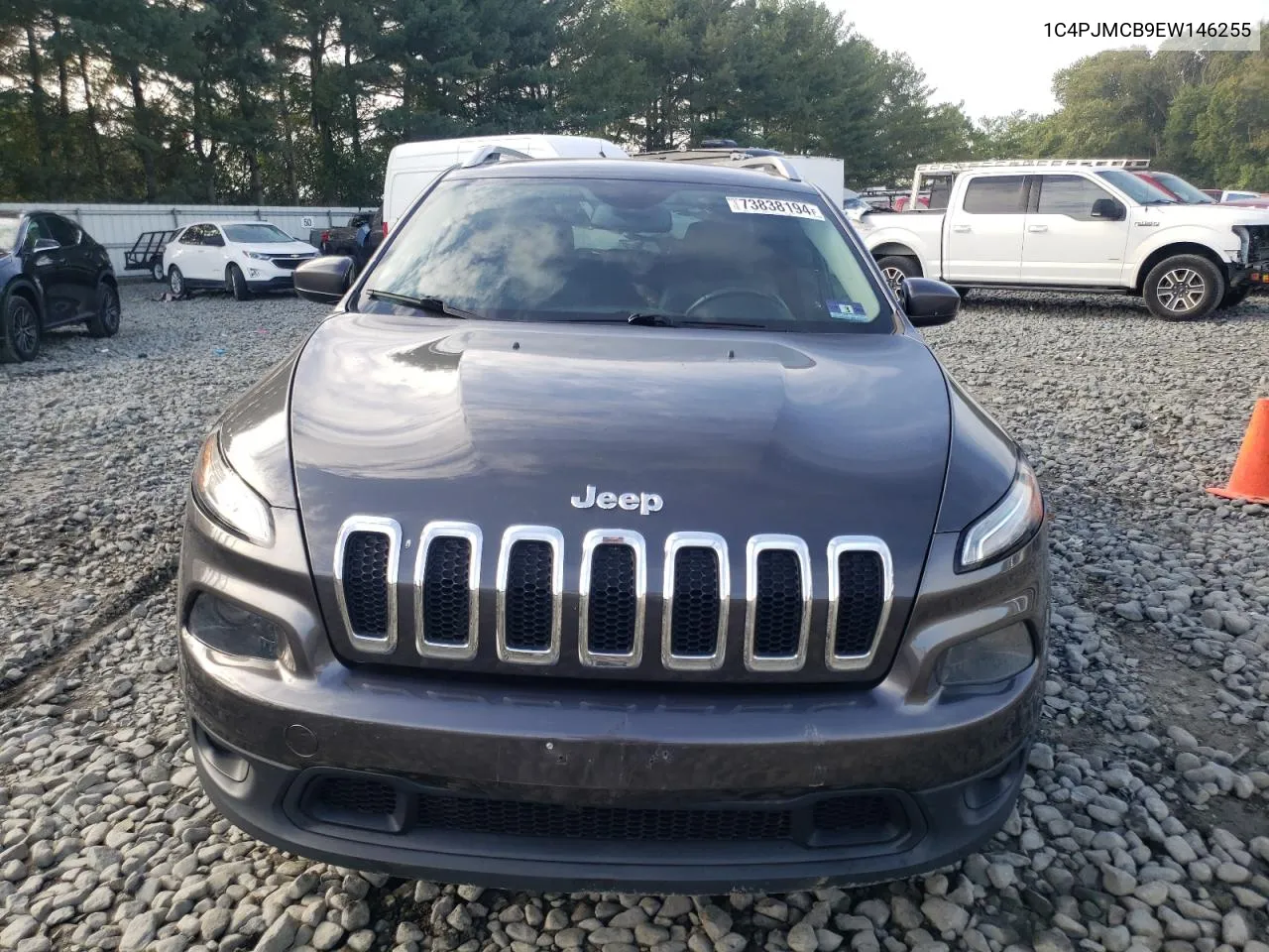 2014 Jeep Cherokee Latitude VIN: 1C4PJMCB9EW146255 Lot: 73838194