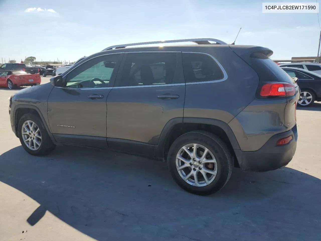 2014 Jeep Cherokee Latitude VIN: 1C4PJLCB2EW171590 Lot: 74036614