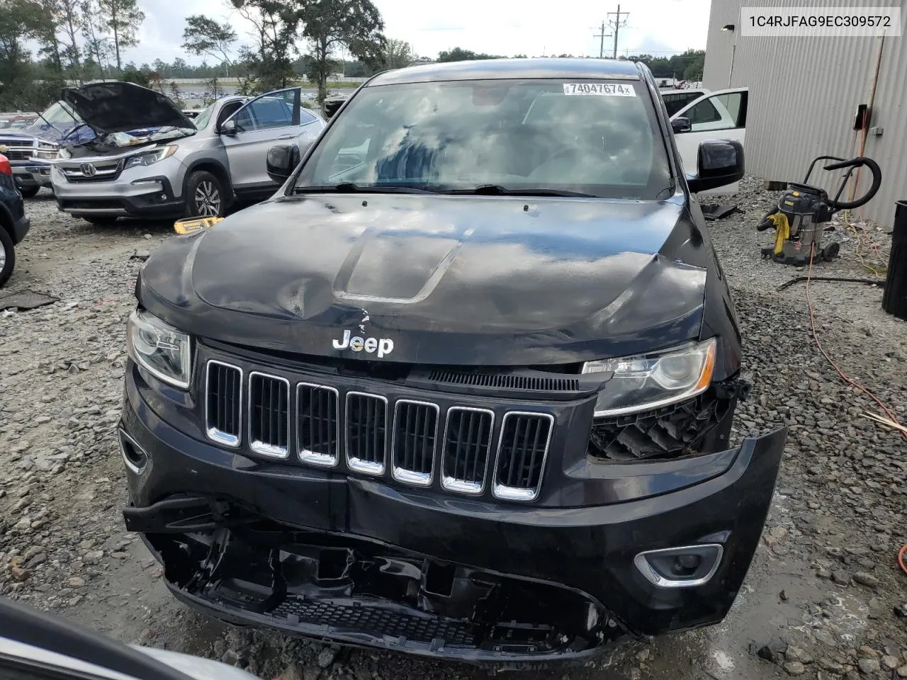 1C4RJFAG9EC309572 2014 Jeep Grand Cherokee Laredo