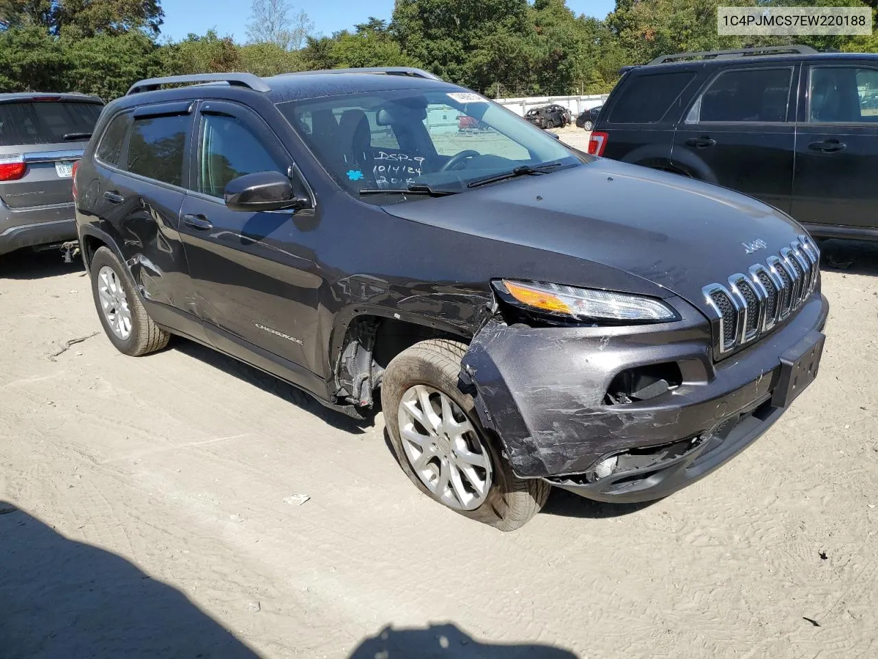 2014 Jeep Cherokee Latitude VIN: 1C4PJMCS7EW220188 Lot: 74906154