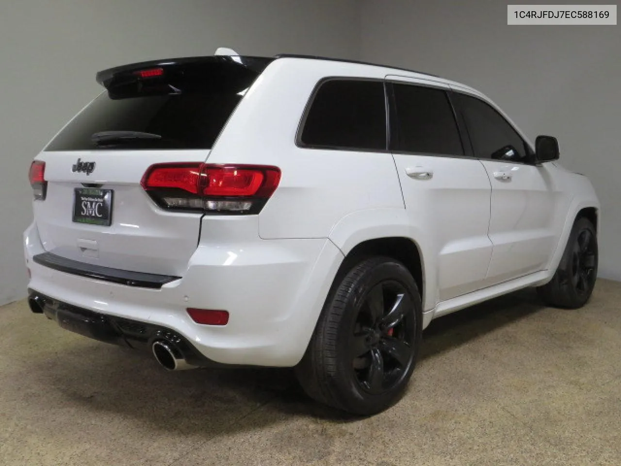 2014 Jeep Grand Cherokee Srt-8 VIN: 1C4RJFDJ7EC588169 Lot: 74952014