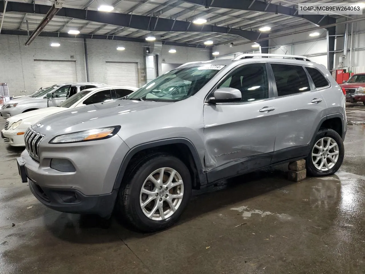 2014 Jeep Cherokee Latitude VIN: 1C4PJMCB9EW264063 Lot: 75227714