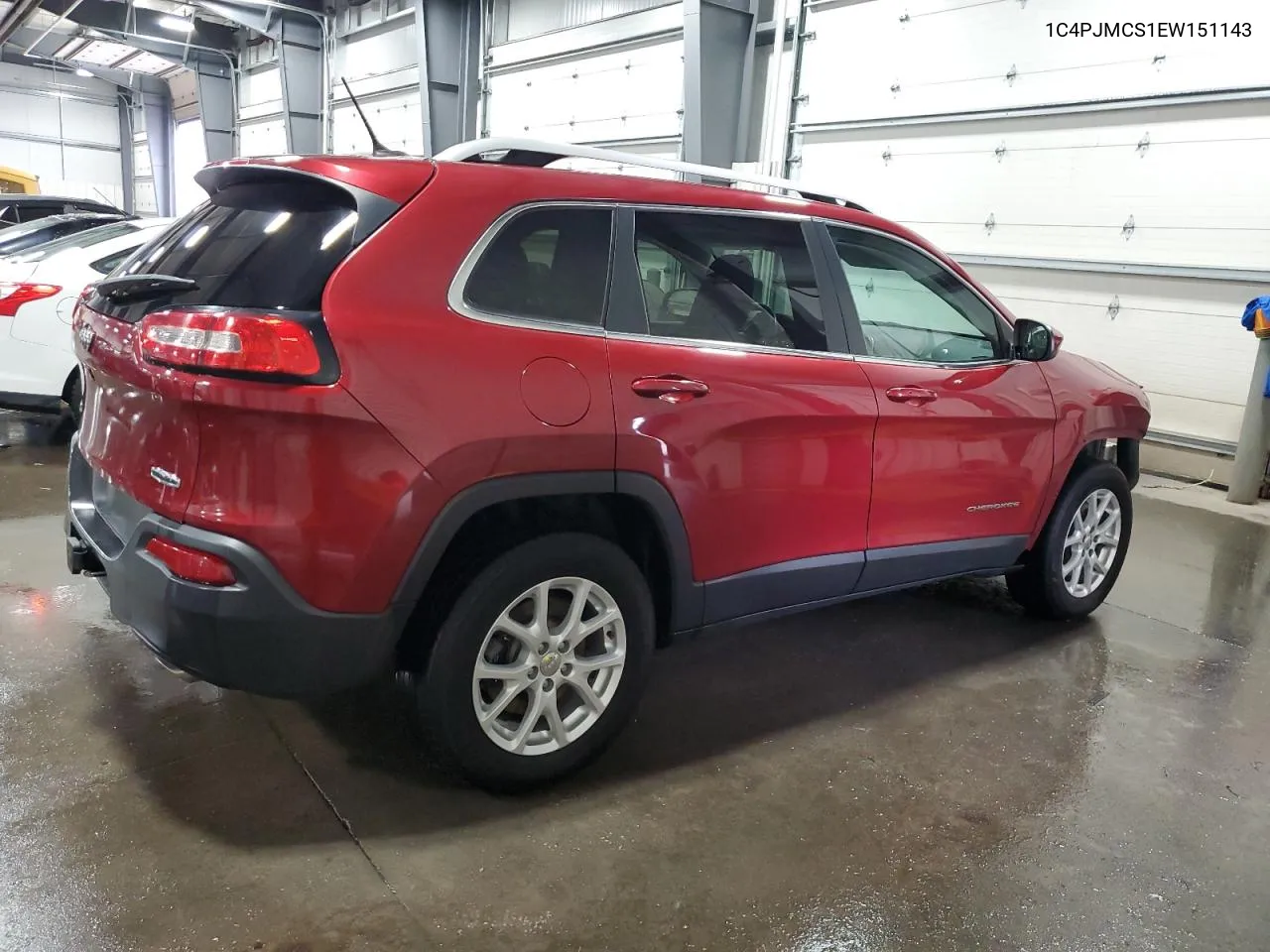 2014 Jeep Cherokee Latitude VIN: 1C4PJMCS1EW151143 Lot: 76025994