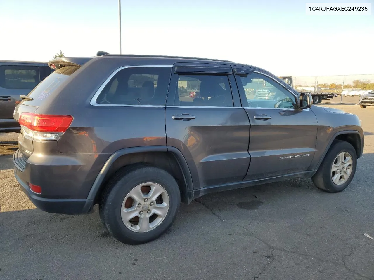 2014 Jeep Grand Cherokee Laredo VIN: 1C4RJFAGXEC249236 Lot: 76044094